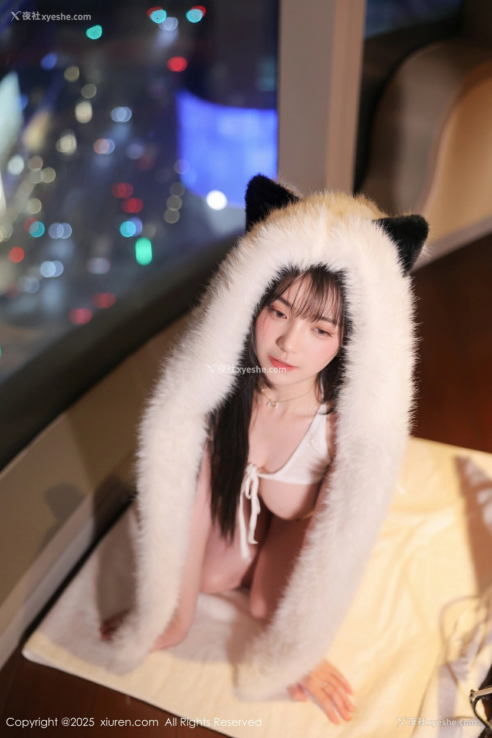 1P - [XiuRen秀人网] No.10302 软情 [52P]
