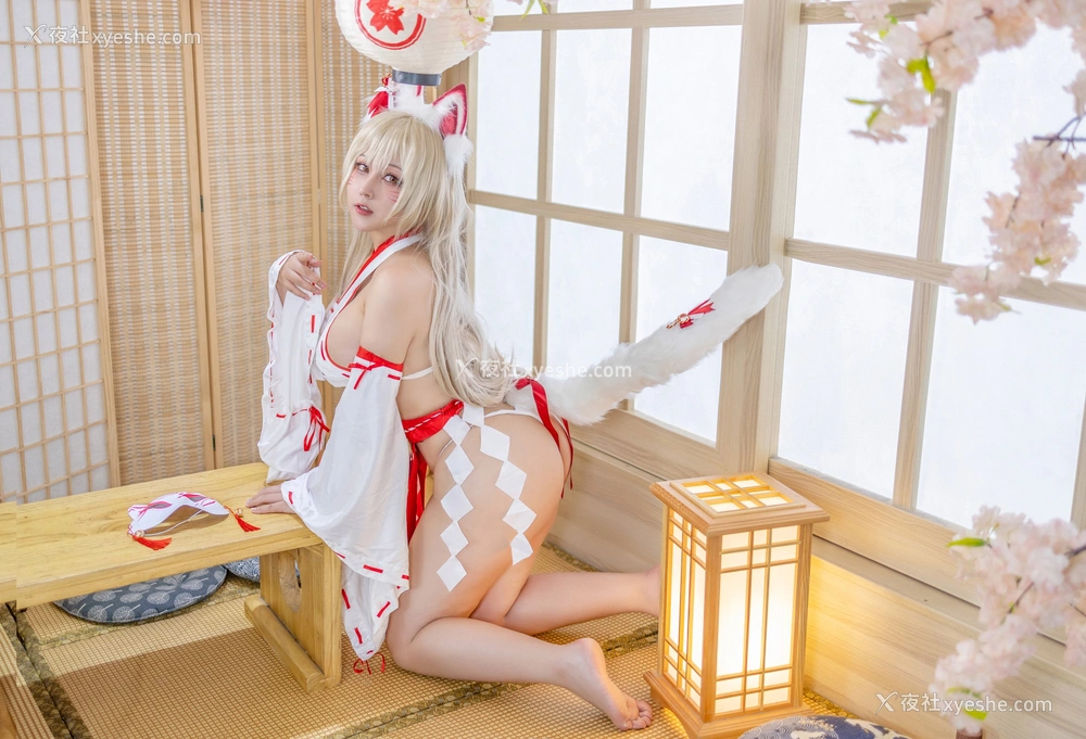 1P - KANEKO_咔喵 – 狐狸巫女 [43P]