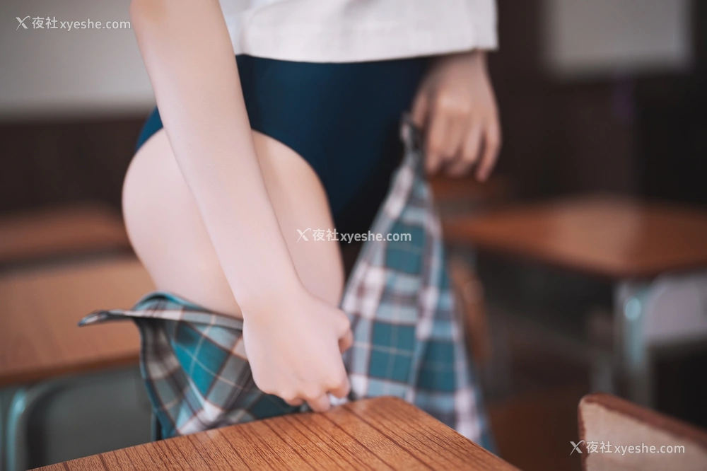 1P - 桜桃喵 – 教室死库水 [51P]