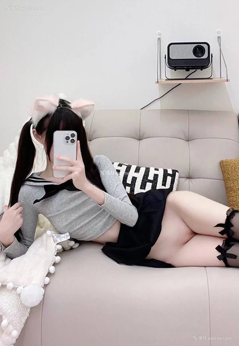 1P - 推特美女@兔兔@expect0t价值300元粉嫩图集