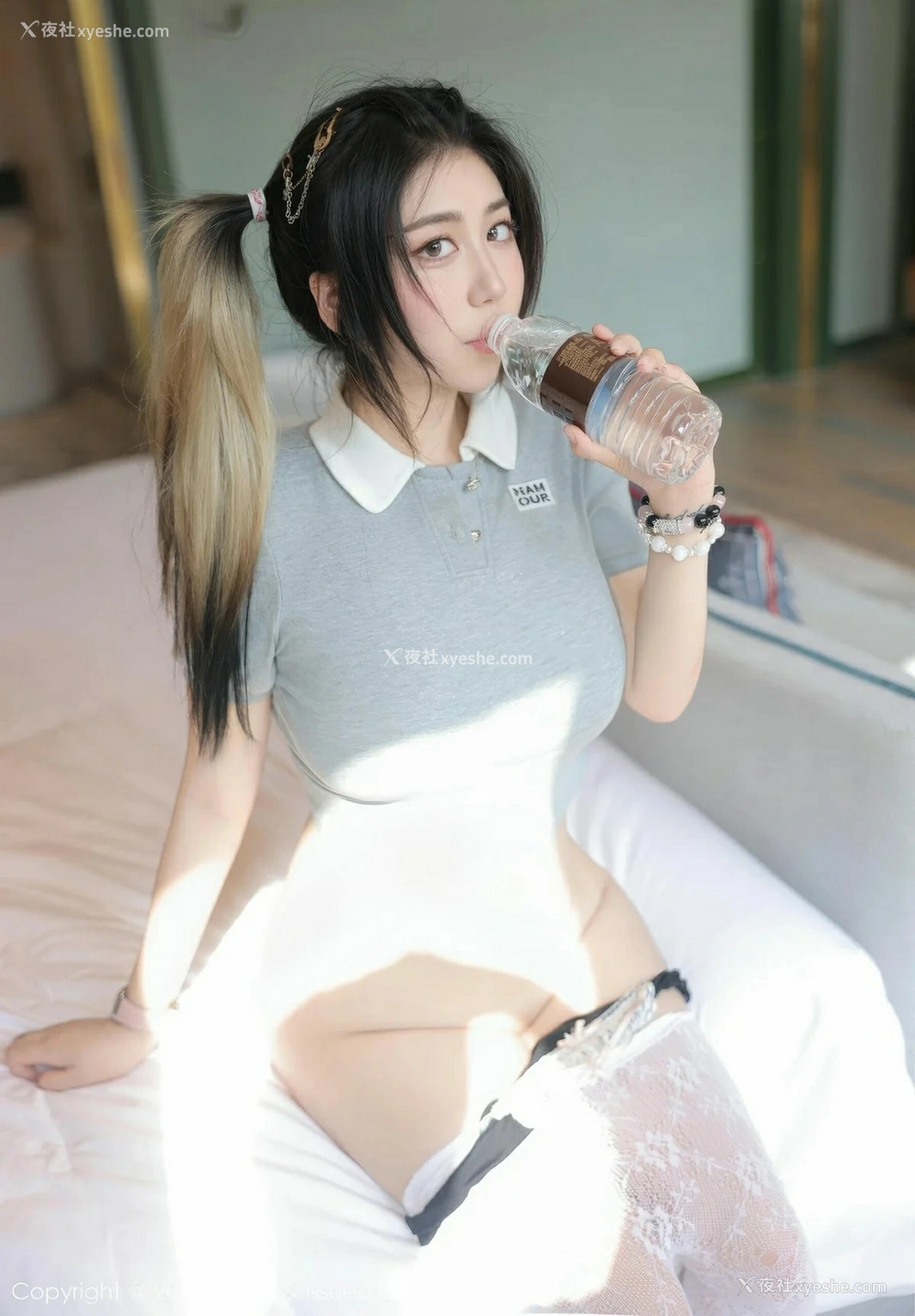 1P - [XiuRen秀人网] No.10330 诺诺Hsu [62P]