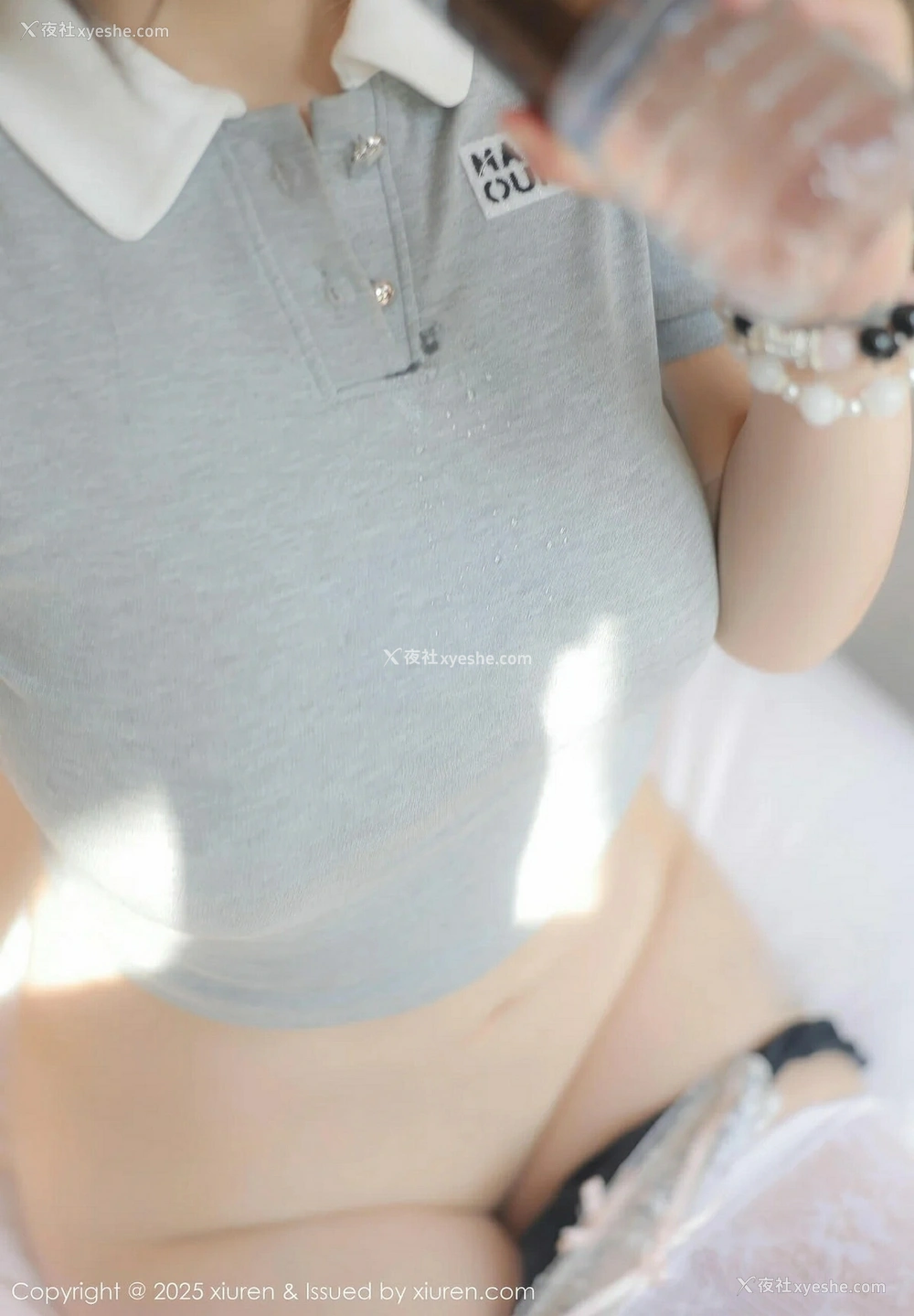 1P - [XiuRen秀人网] No.10330 诺诺Hsu [62P]