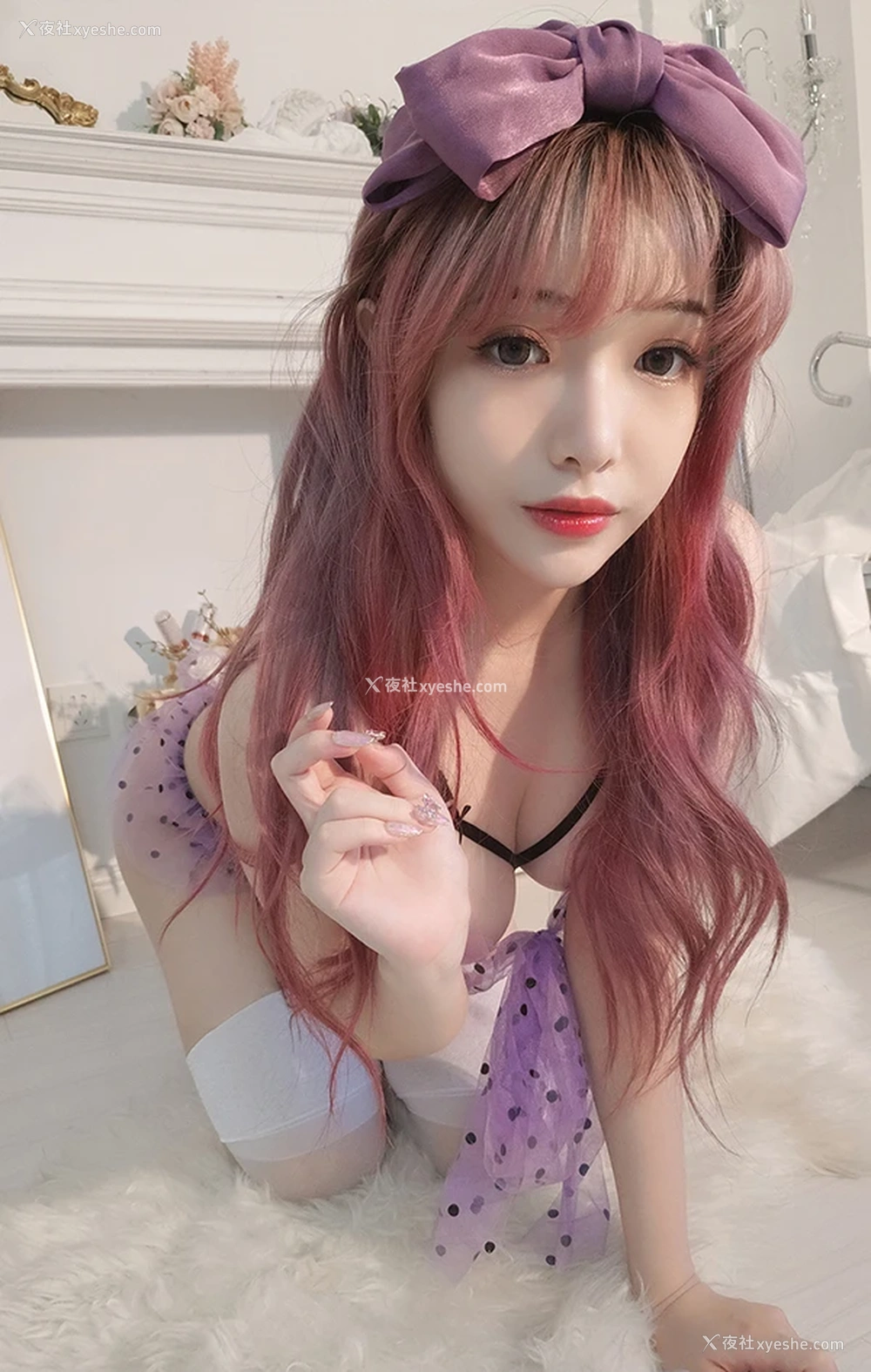1P - 网红美女雯妹不讲道理 紫色蝴蝶白丝诱惑