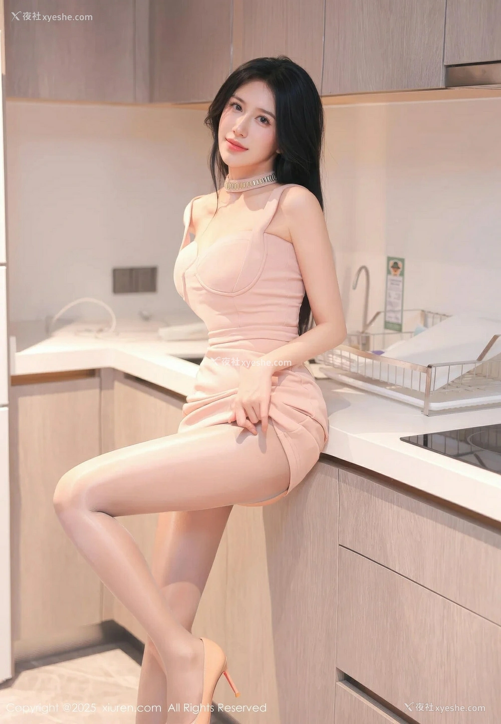 1P - [XiuRen秀人网] No.10339 shelly诗莉吖 [86P]
