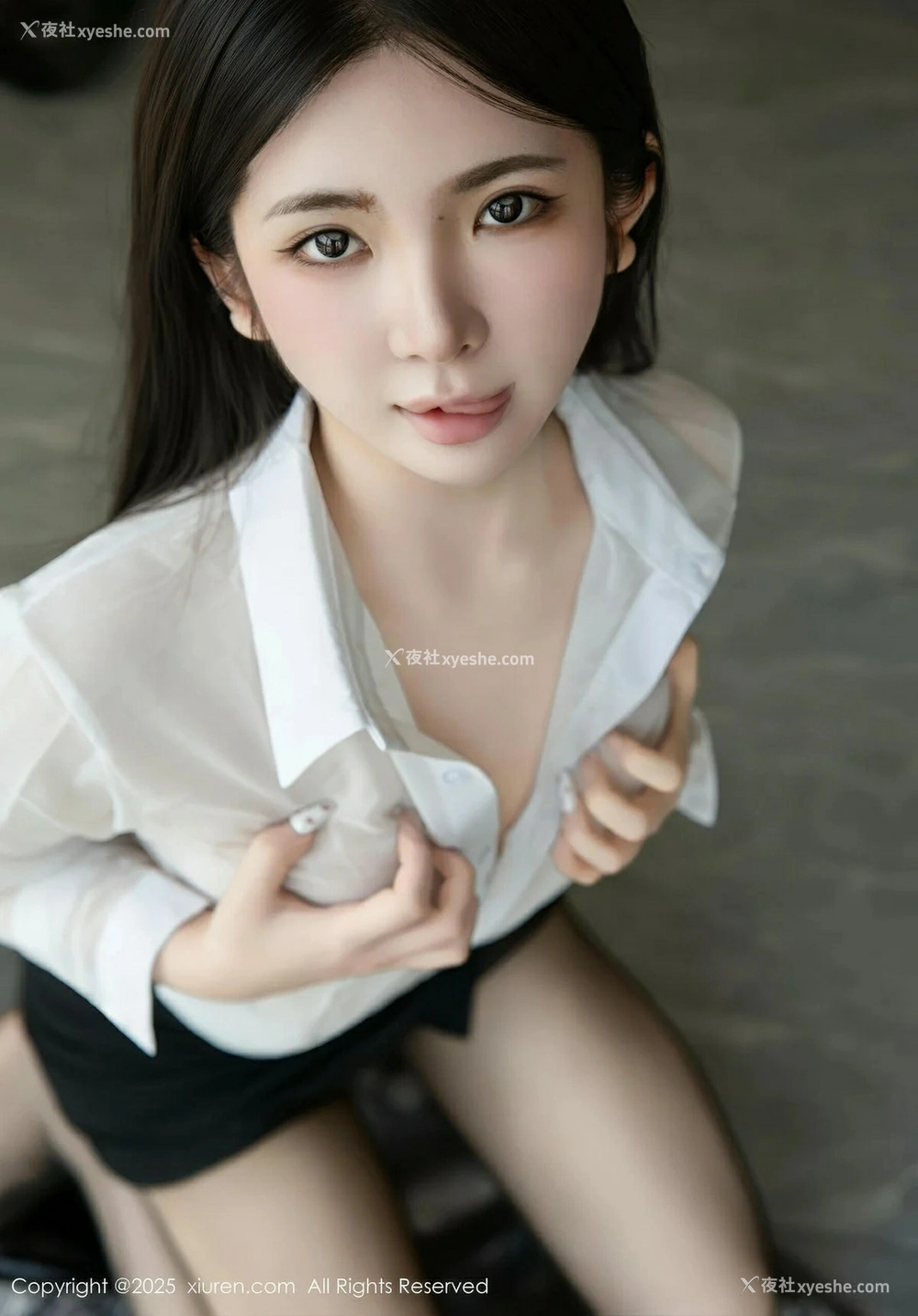 1P - [XiuRen秀人网] No.10338 童童Bunny [79P]