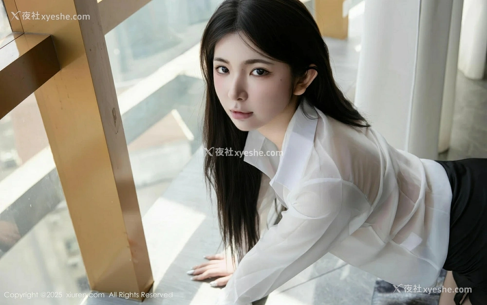 1P - [XiuRen秀人网] No.10338 童童Bunny [79P]