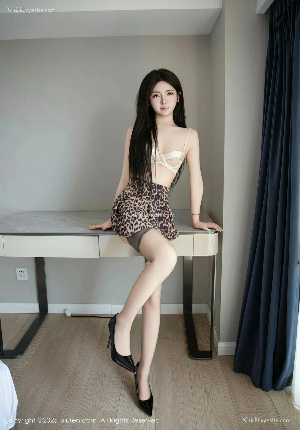1P - [XiuRen秀人网] No.10338 童童Bunny [79P]