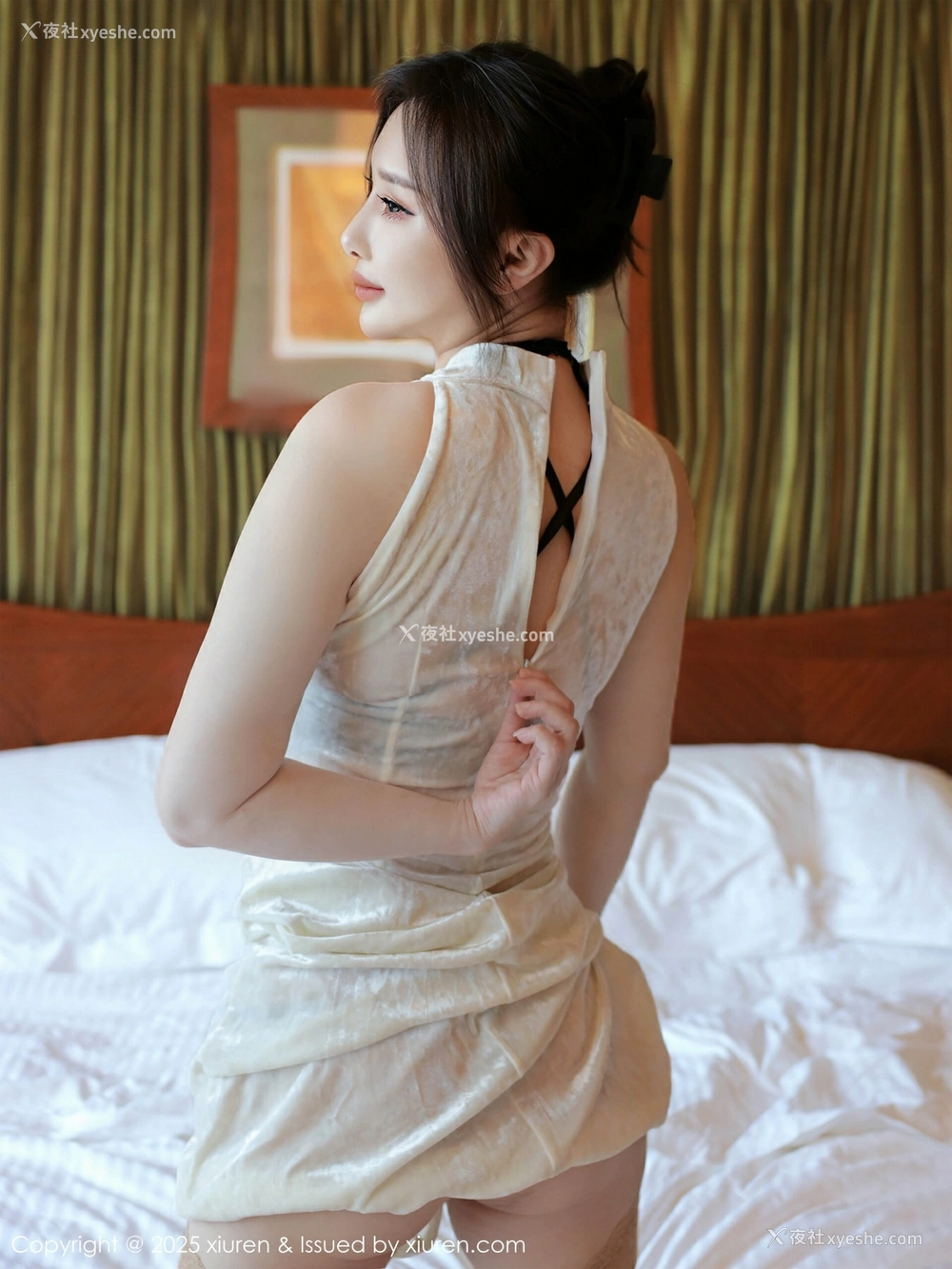 1P - [XiuRen秀人网] No.10355 苏一诺 [85P]