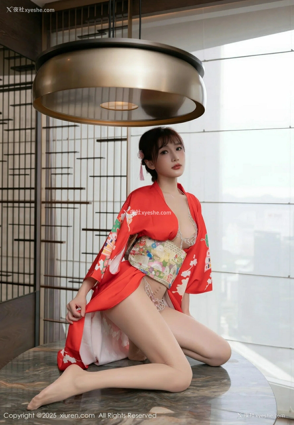 1P - [XiuRen秀人网] No.10352 模特合集 [81P]
