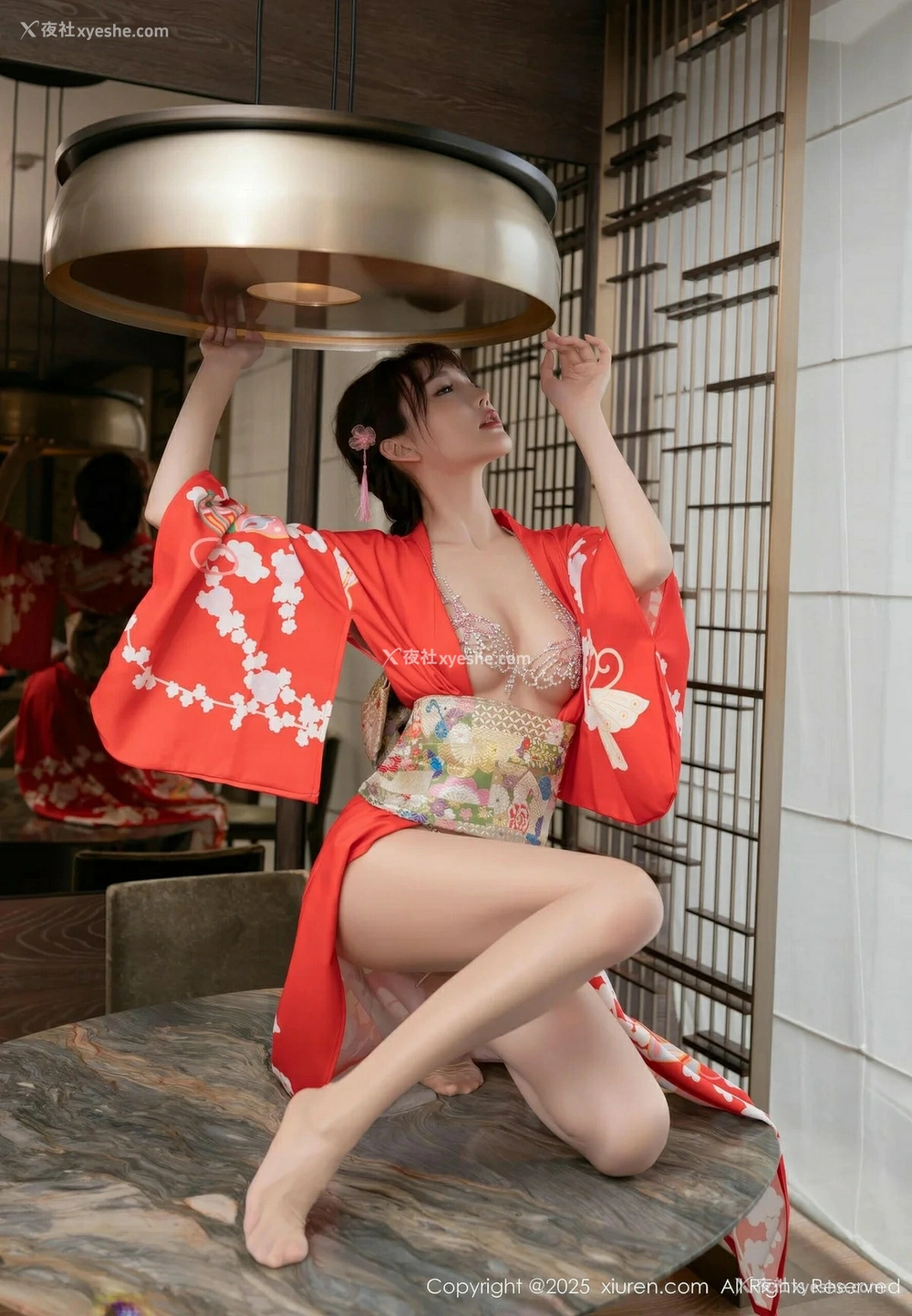 1P - [XiuRen秀人网] No.10352 模特合集 [81P]