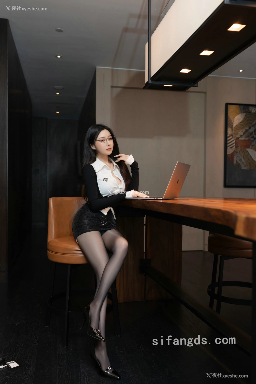 1P - 鱼子酱Fish – 内购 丢失的学生证 [121P]