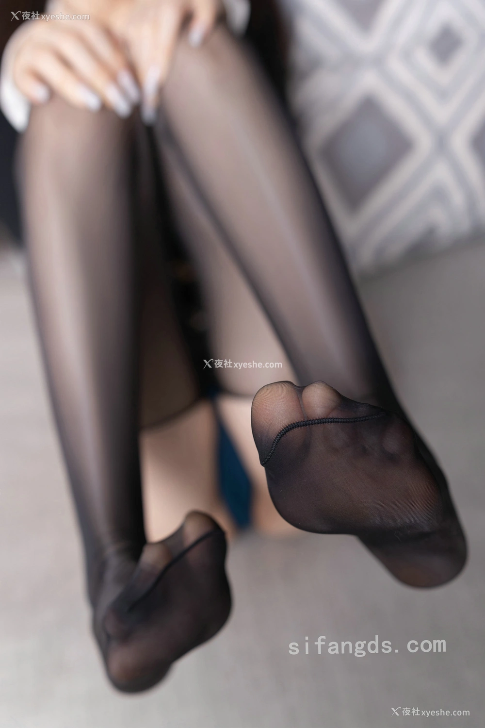 1P - 鱼子酱Fish – 内购 丢失的学生证 [121P]