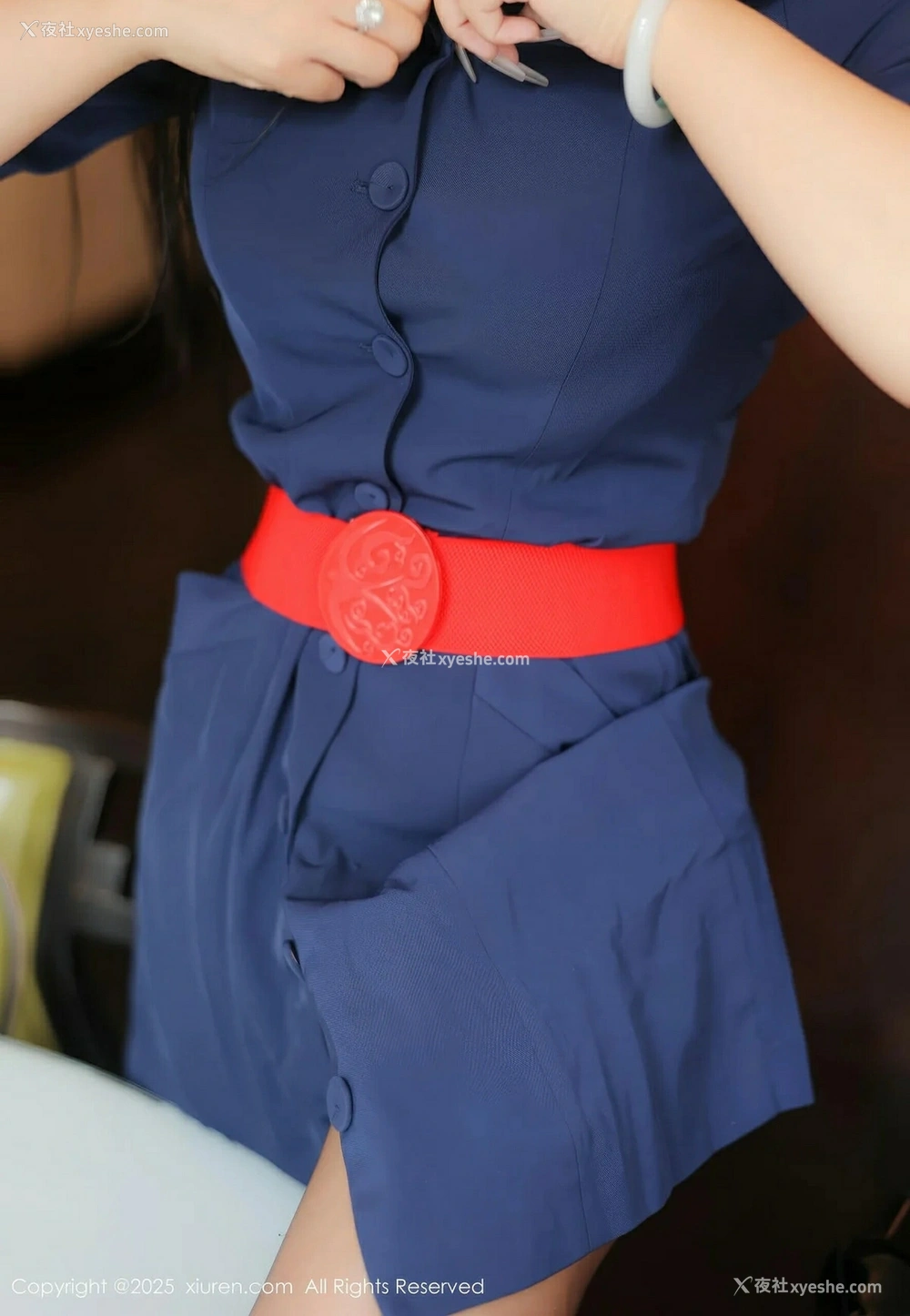 1P - [XiuRen秀人网] No.10371 娜比 [85P]