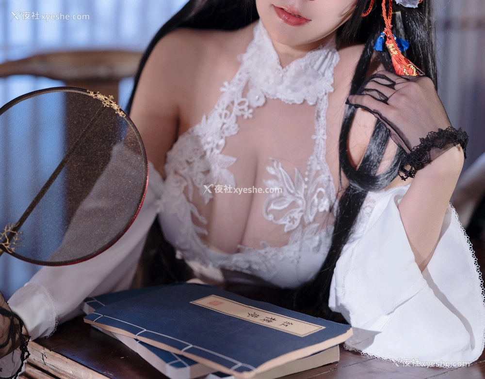 1P - 小仓千代w – 碧蓝航线 逸仙 旗袍改 [23P]