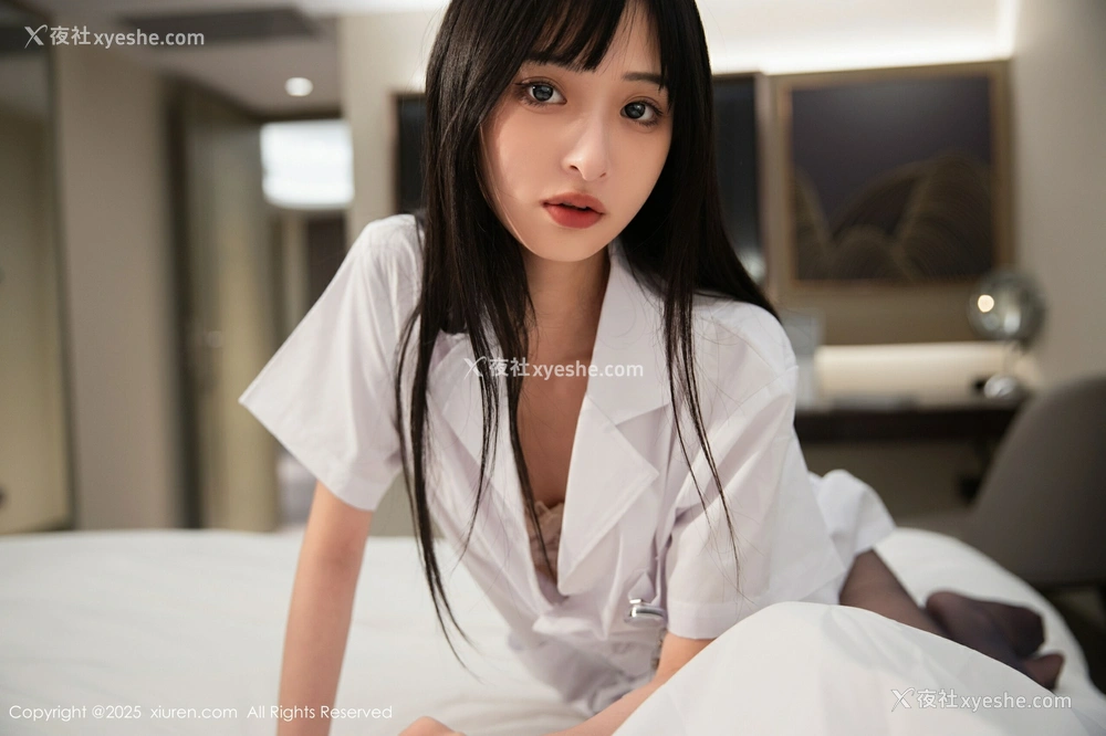 1P - [XiuRen秀人网] No.10373 茂木希子 [81P]