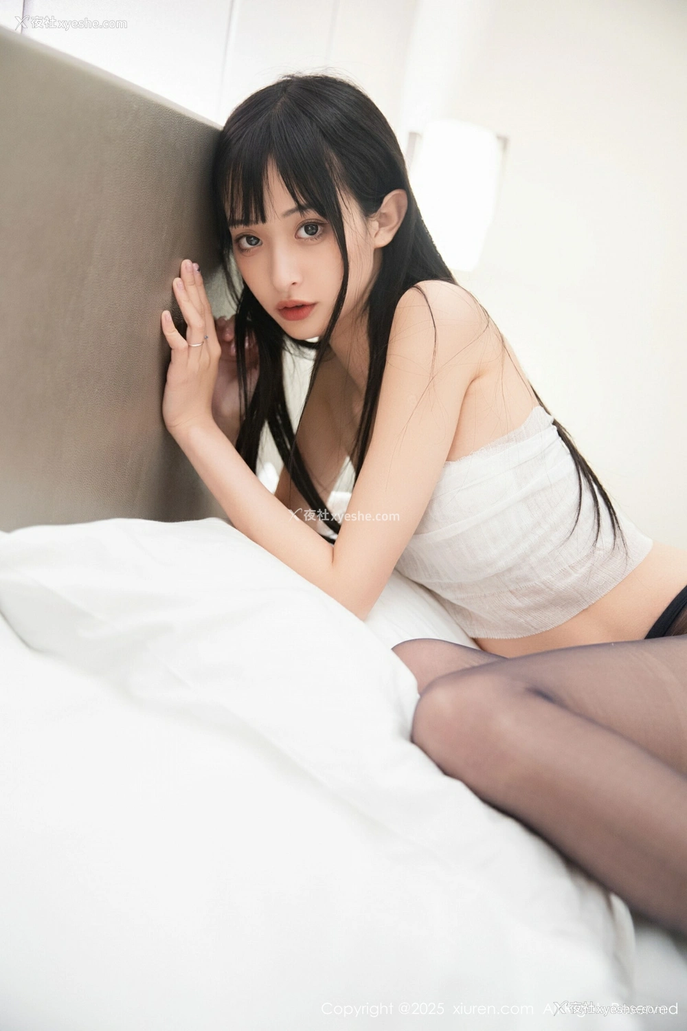 1P - [XiuRen秀人网] No.10373 茂木希子 [81P]