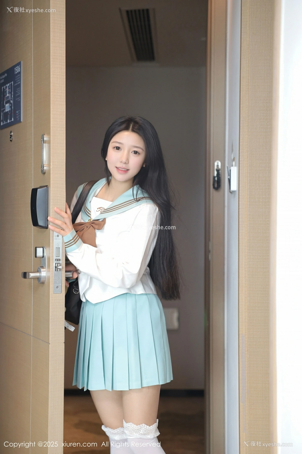 1P - [XiuRen秀人网] No.10379 林嘉馨 [94P]
