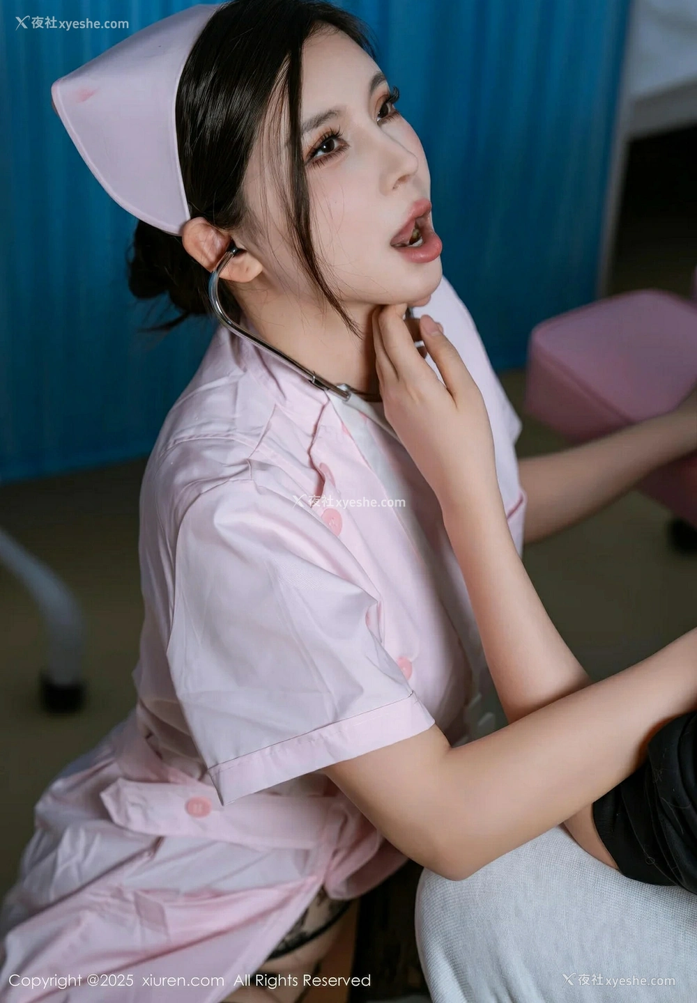 1P - [XiuRen秀人网] No.10408 小蛮妖Yummy [88P]