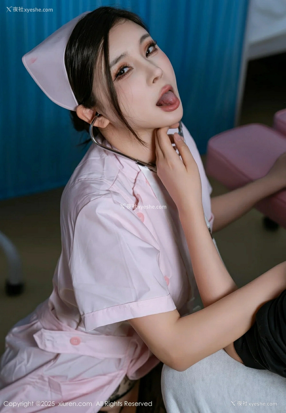 1P - [XiuRen秀人网] No.10408 小蛮妖Yummy [88P]