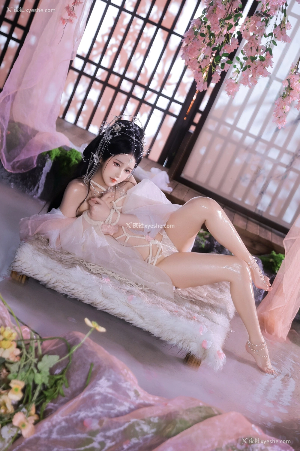 1P - 三度_69 – 小师姐 [84P]