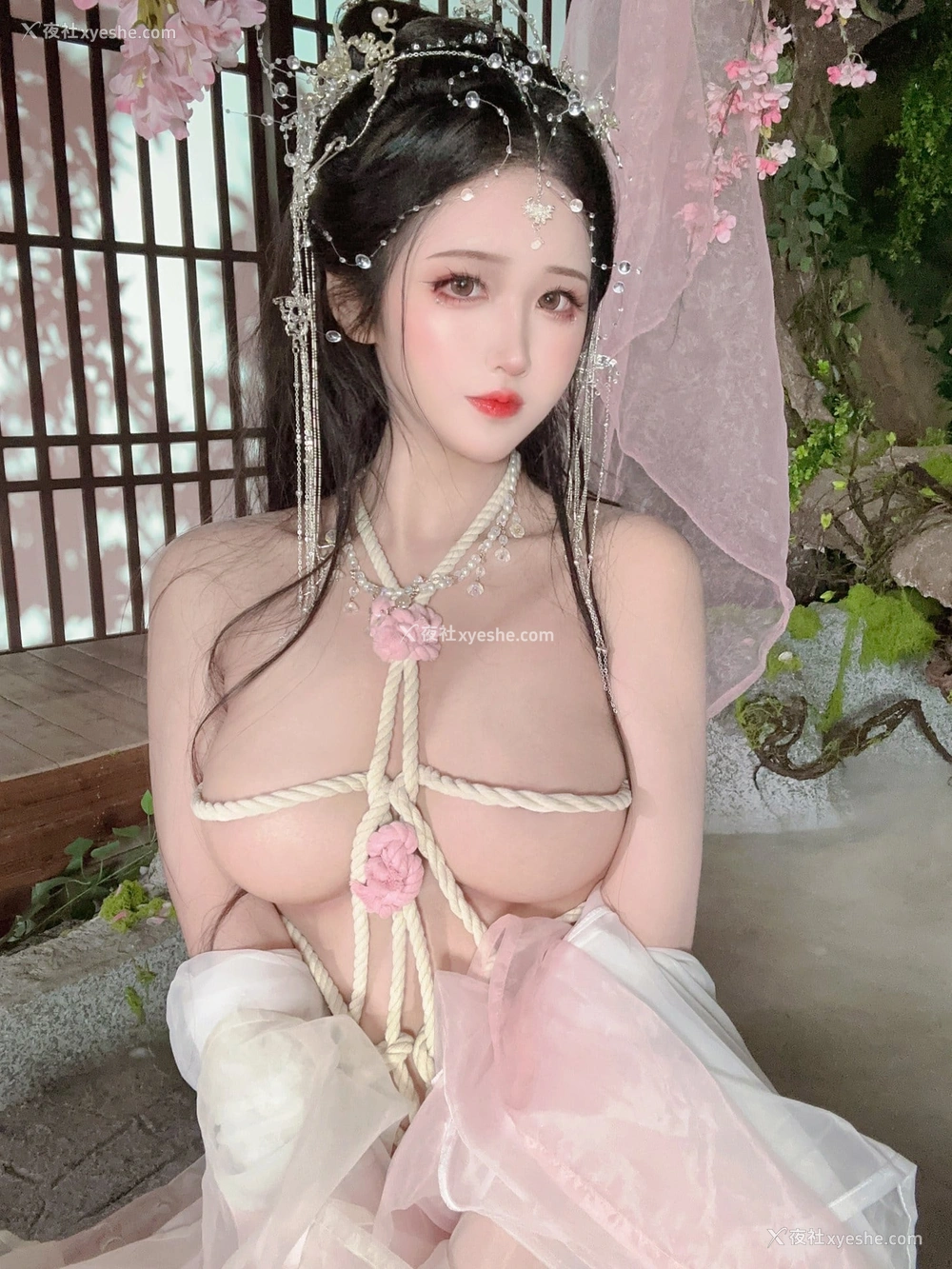 1P - 三度_69 – 小师姐 [84P]