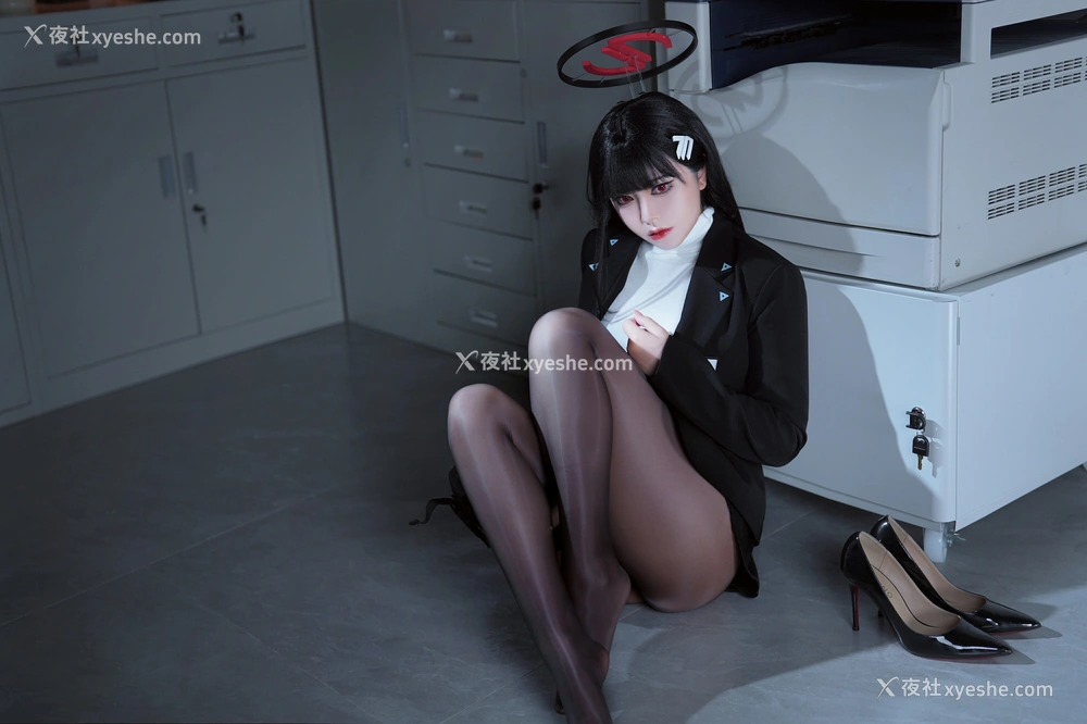 1P - 半半子 – 碧蓝档案 调月莉音 [40P]
