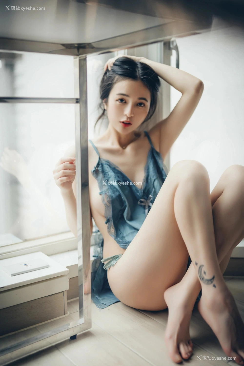 1P - 秀人网 辰辰ChenChen – 透明内裤 [118P]