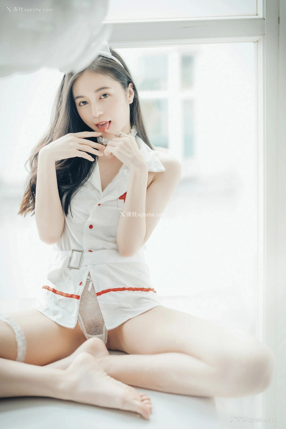 1P - 秀人网 辰辰ChenChen – 透明内裤 [118P]
