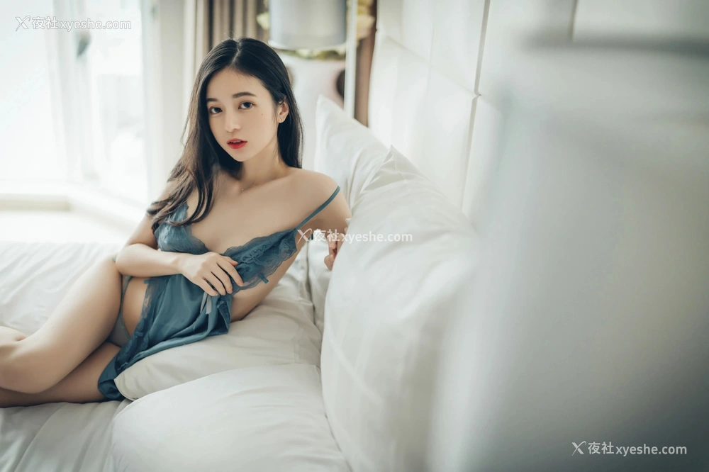 1P - 秀人网 辰辰ChenChen – 透明内裤 [118P]