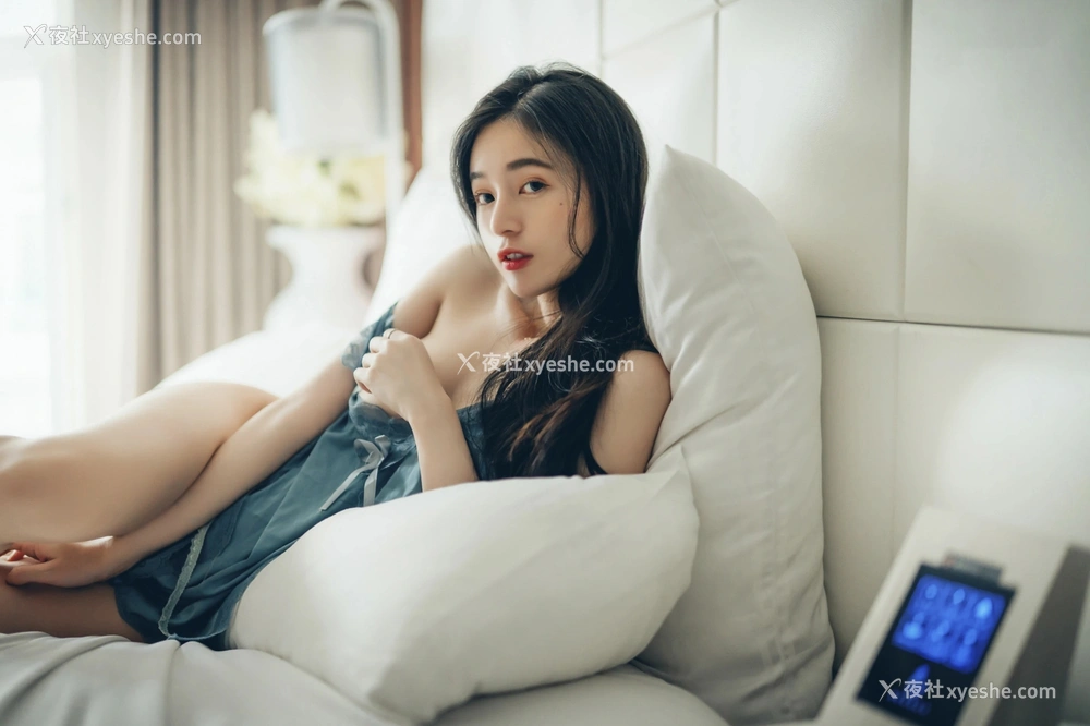 1P - 秀人网 辰辰ChenChen – 透明内裤 [118P]