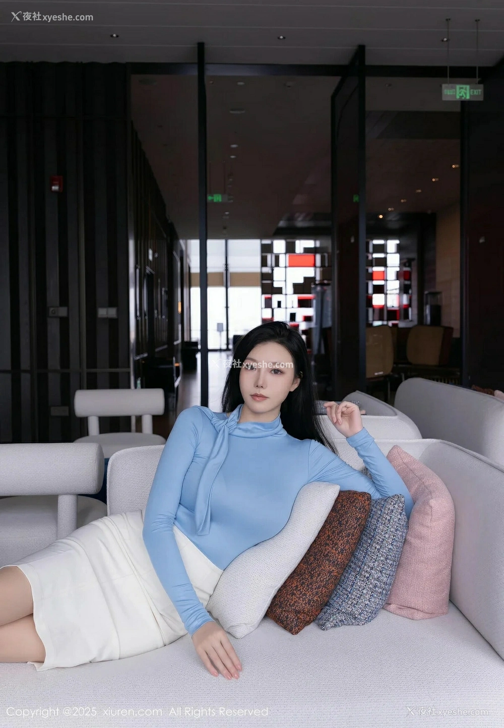 1P - [XiuRen秀人网] No.10424 安然anran [81P]