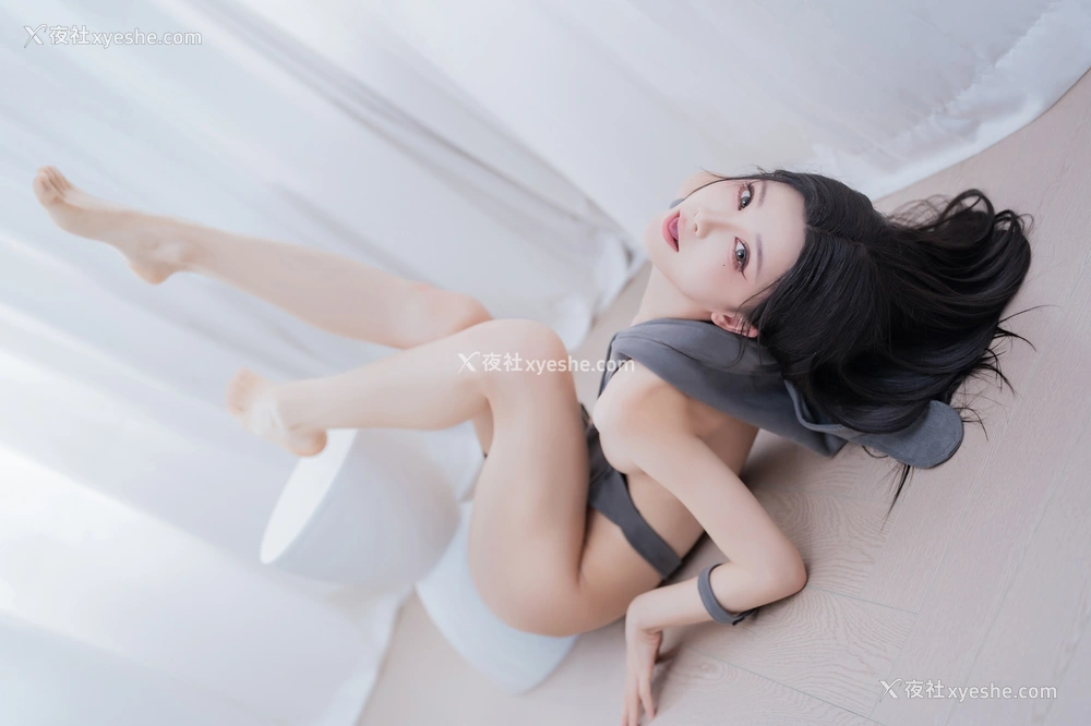 1P - 水淼aqua – 连帽卫衣兔女郎 [69P]
