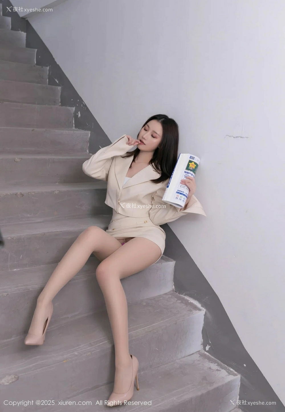 1P - [XiuRen秀人网] No.10428 杏子Yada [61P]