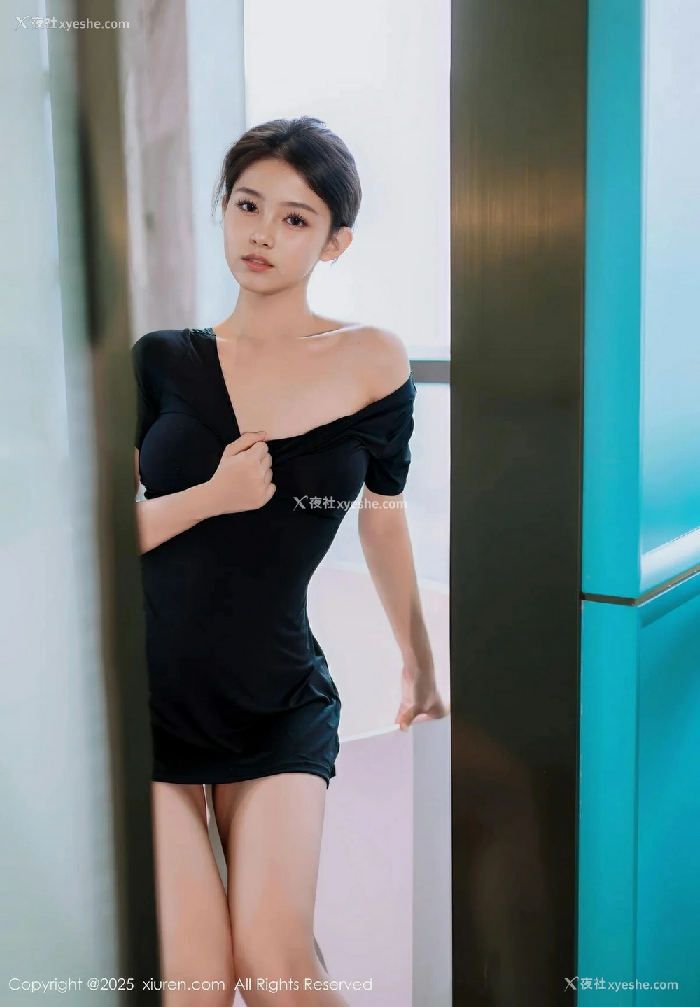 1P - [XiuRen秀人网] No.10426 小橘子orange [87P]