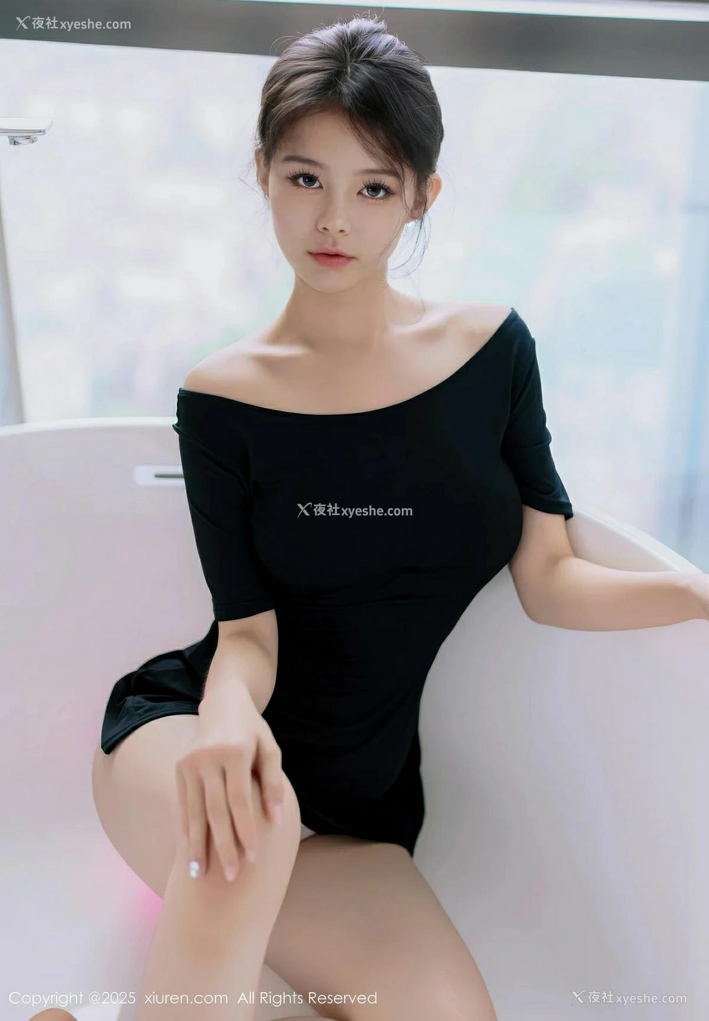 1P - [XiuRen秀人网] No.10426 小橘子orange [87P]