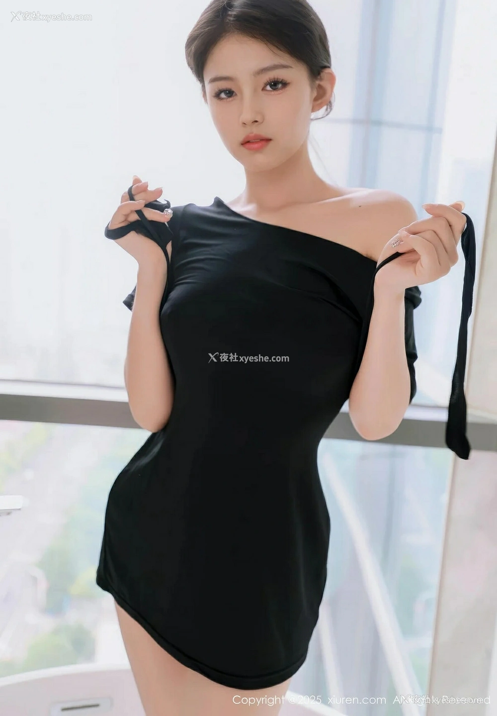 1P - [XiuRen秀人网] No.10426 小橘子orange [87P]