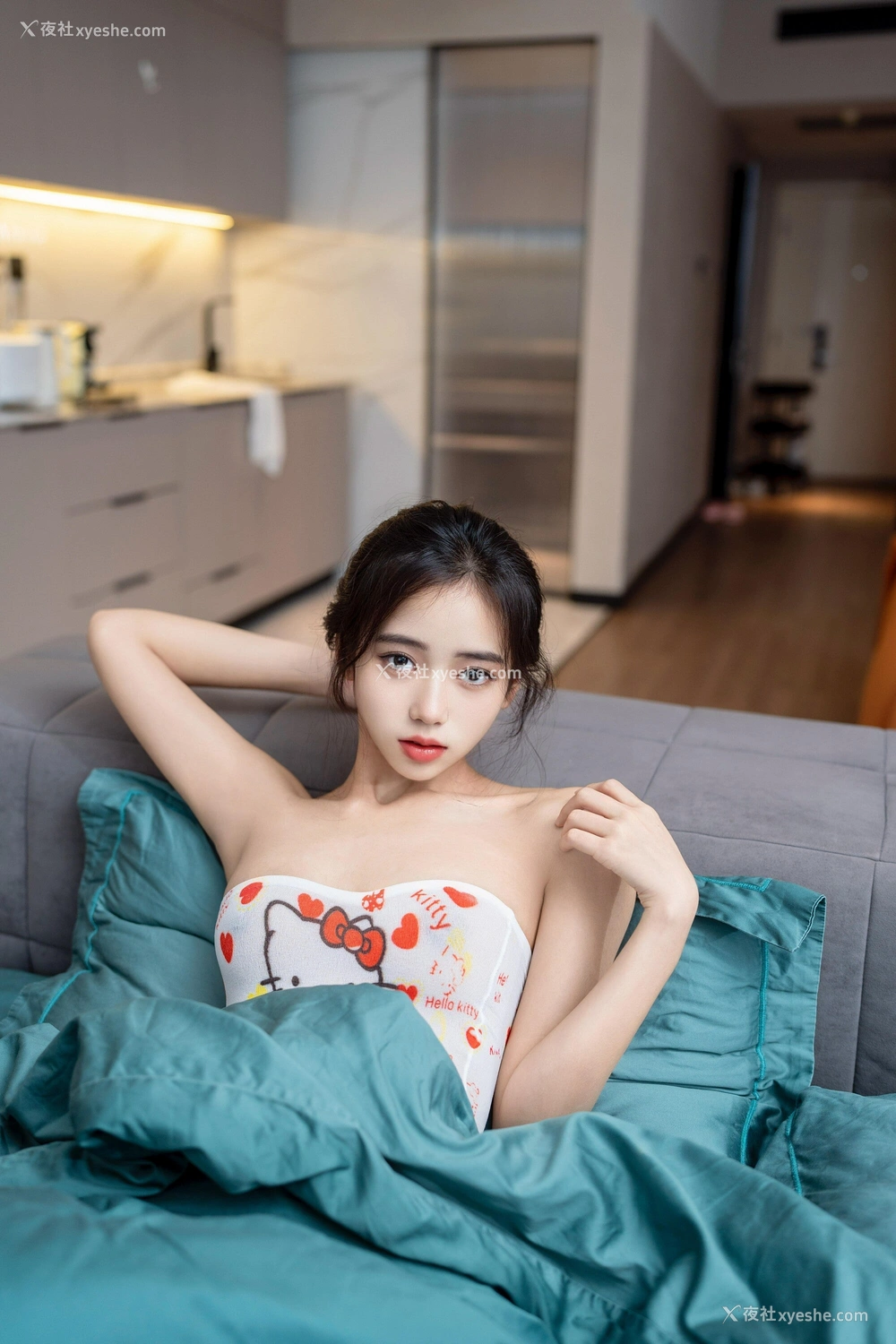1P - 时安安 – 内购无水印 凯蒂猫时安安 新人首秀 白丝童真装（完整版） [88P]
