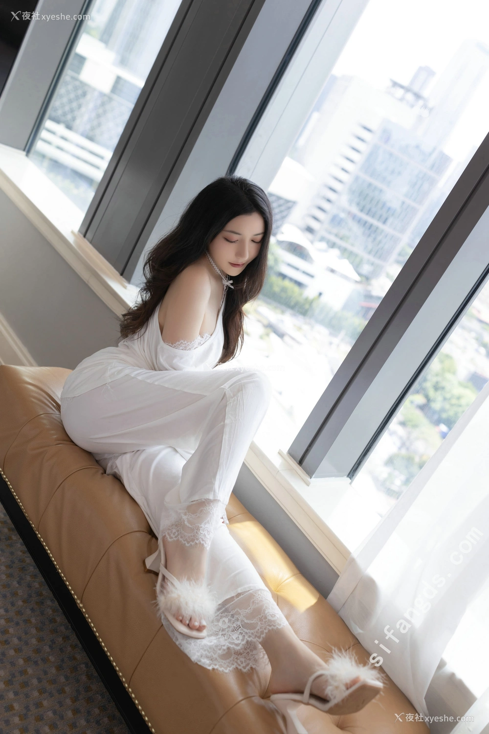 1P - 鱼子酱Fish – 内购 温柔姐姐 [120P]
