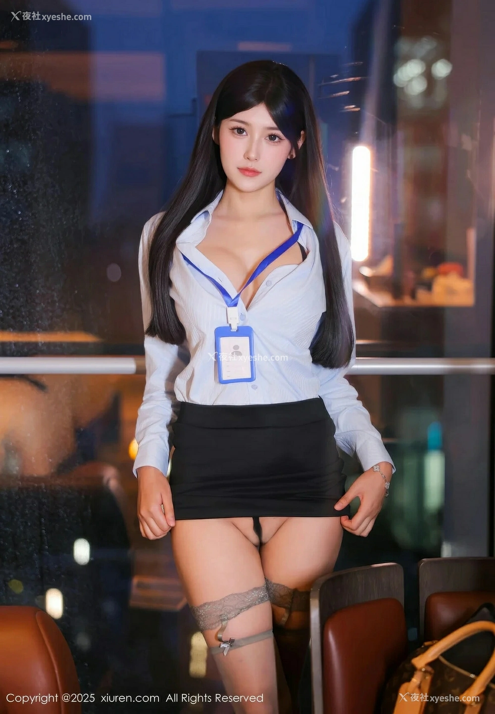 1P - [XiuRen秀人网] No.10440 余安安 [70P]