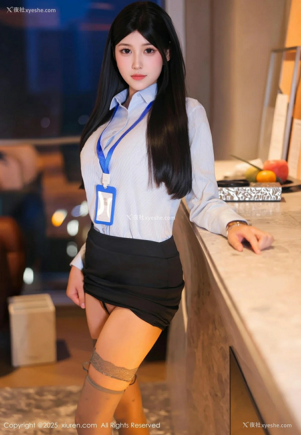 1P - [XiuRen秀人网] No.10440 余安安 [70P]