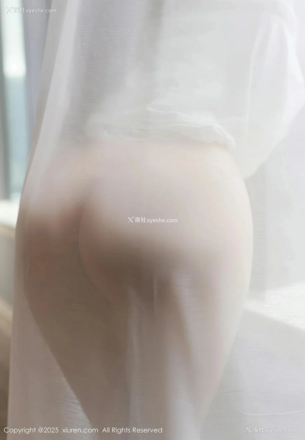 1P - [XiuRen秀人网] No.10445 鱼子酱Fish [82P]