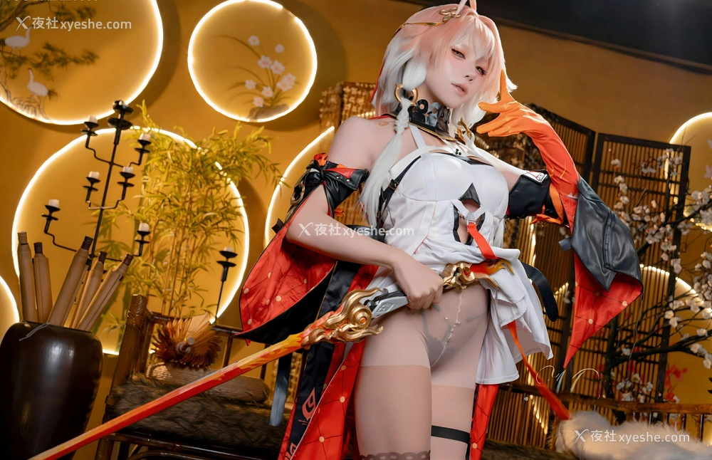 1P - 咬一口兔娘ovo – 25.06月作品 炽羽策阵星 长离 [110P]