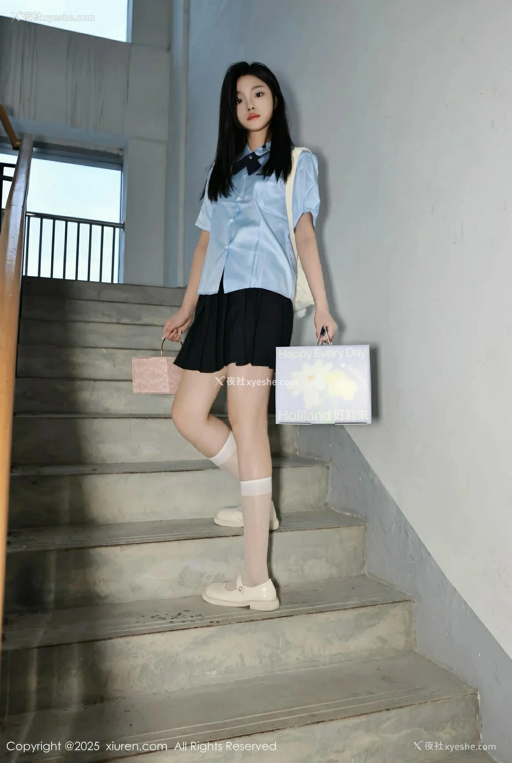 1P - [XiuRen秀人网] No.10443 模特合集 [78P]