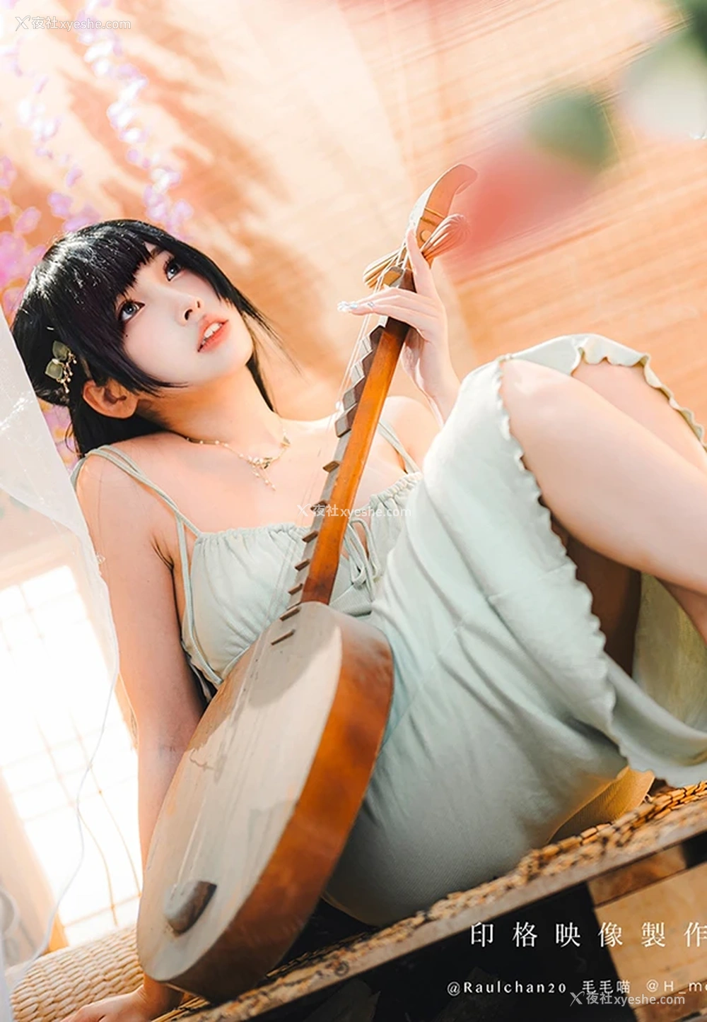 1P - 甜美福利姬慕慕Momo 嫩绿吊带裙无圣光美图