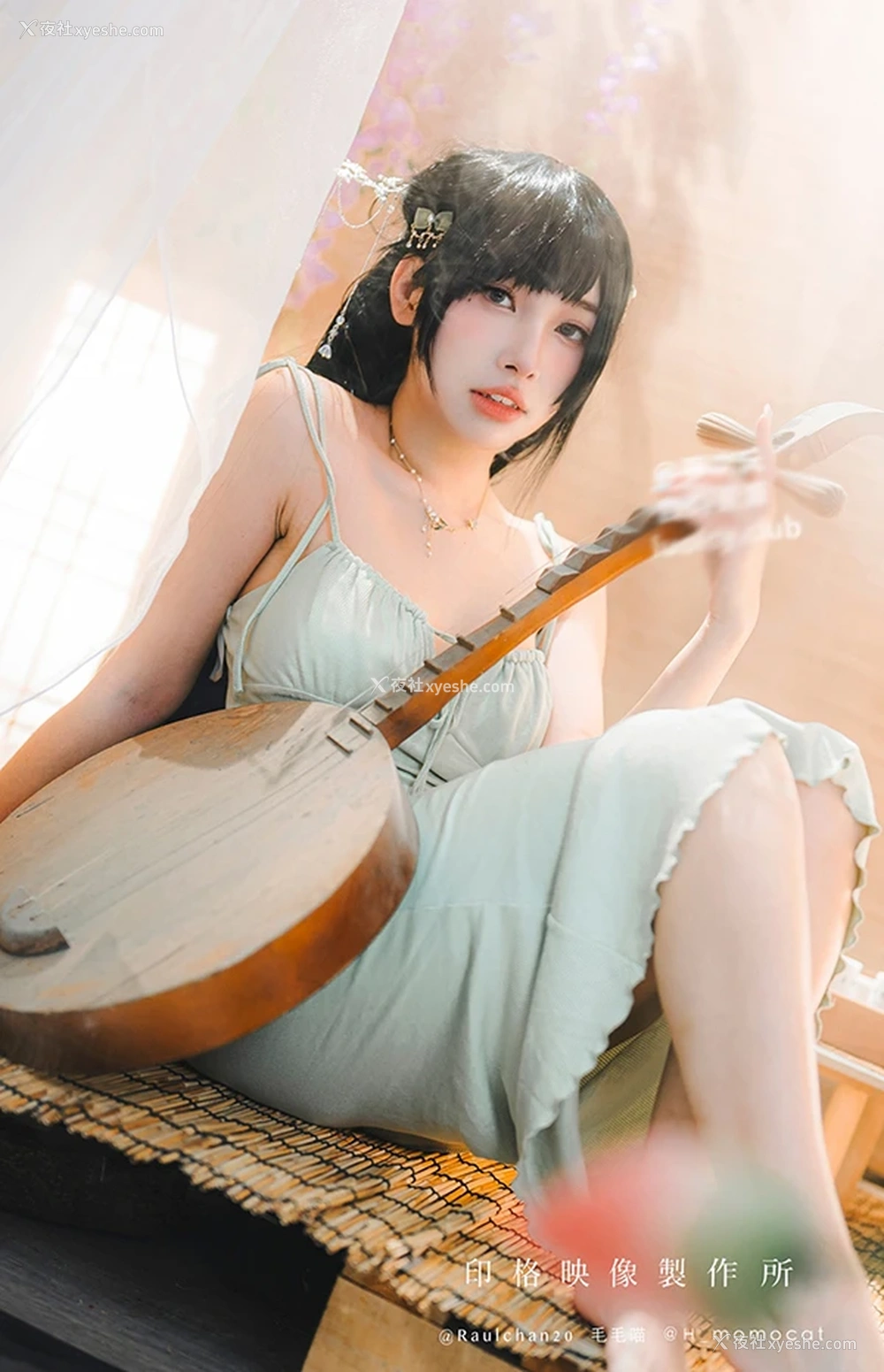 1P - 甜美福利姬慕慕Momo 嫩绿吊带裙无圣光美图