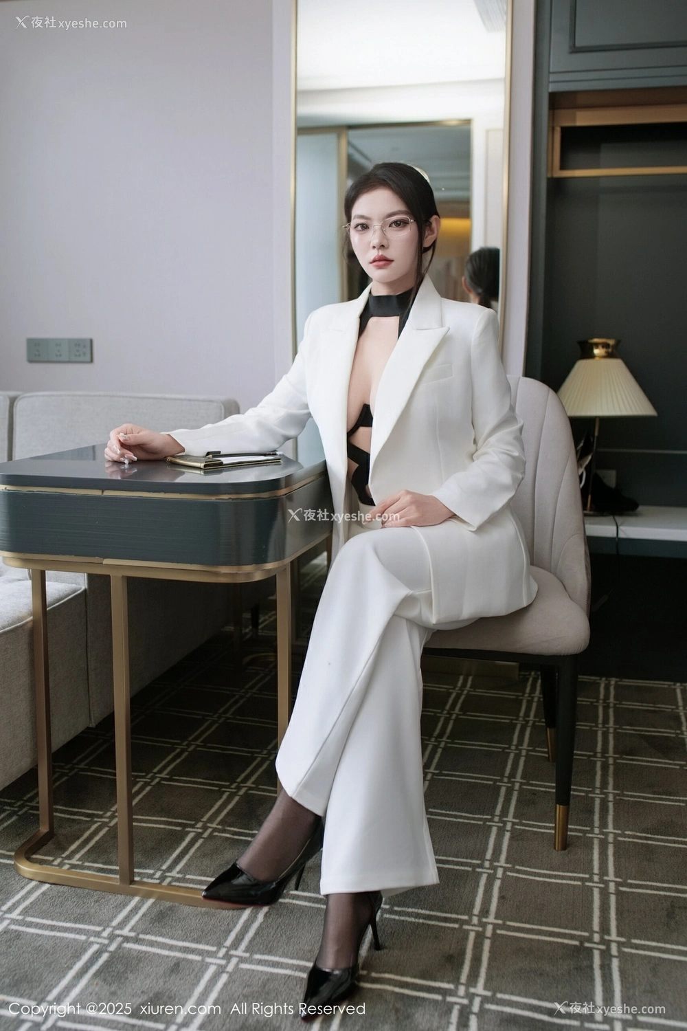 1P - [XiuRen秀人网] No.10464 冬安 [95P]