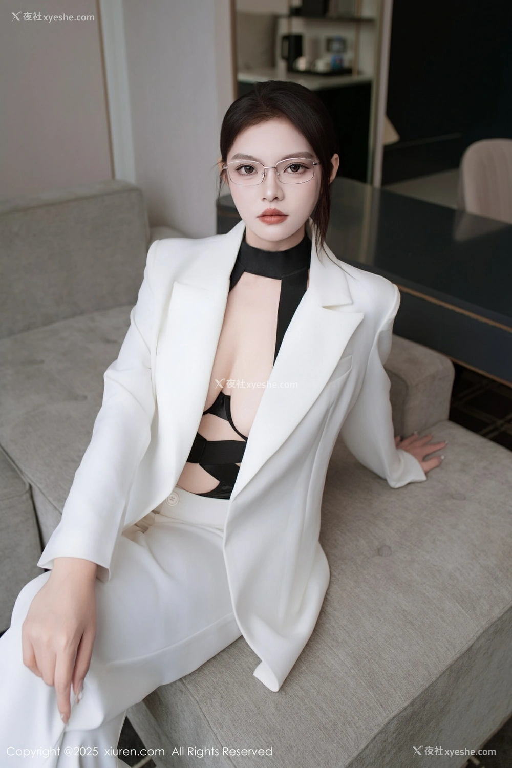 1P - [XiuRen秀人网] No.10464 冬安 [95P]