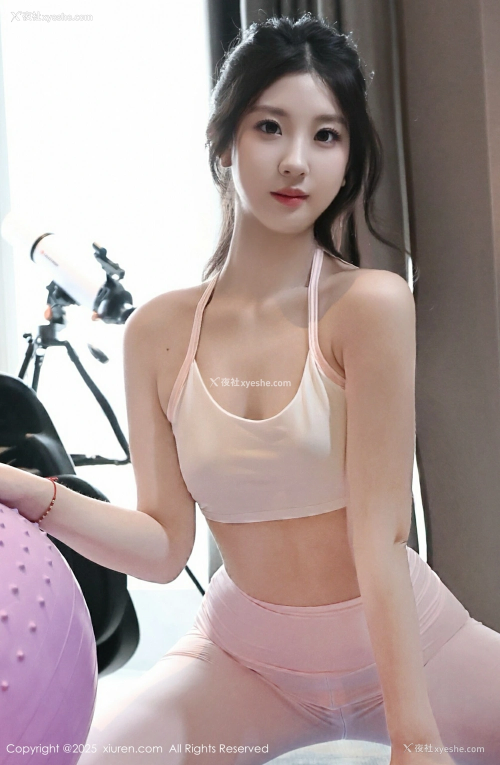 1P - [XiuRen秀人网] No.10474 小芭乐 [87P]