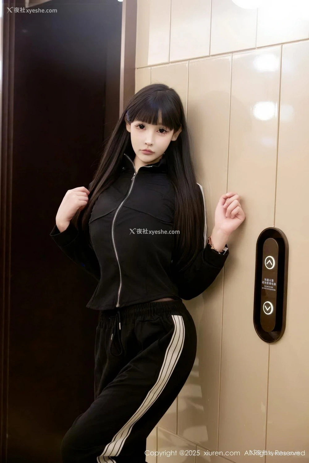 1P - [XiuRen秀人网] No.10482 智恩baby [76P]