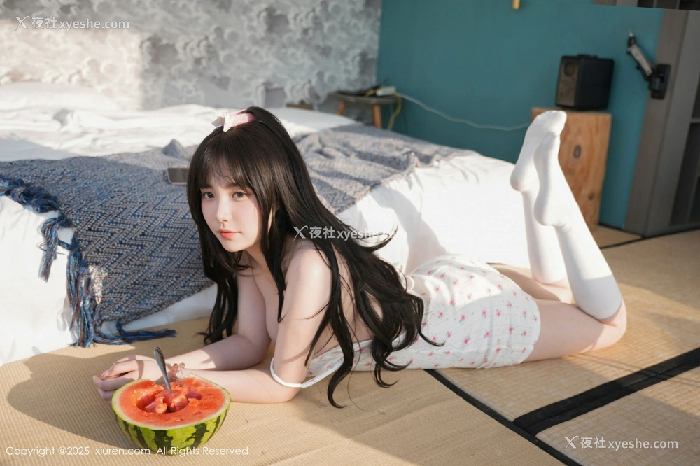 1P - [XiuRen秀人网] No.10483 软情 [89P]
